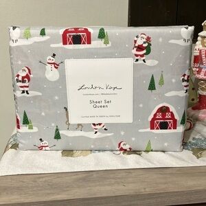 NEW LONDON KAYE QUEEN SIZE WINTER BARNYARD SANTA CHRISTMAS SHEETS
